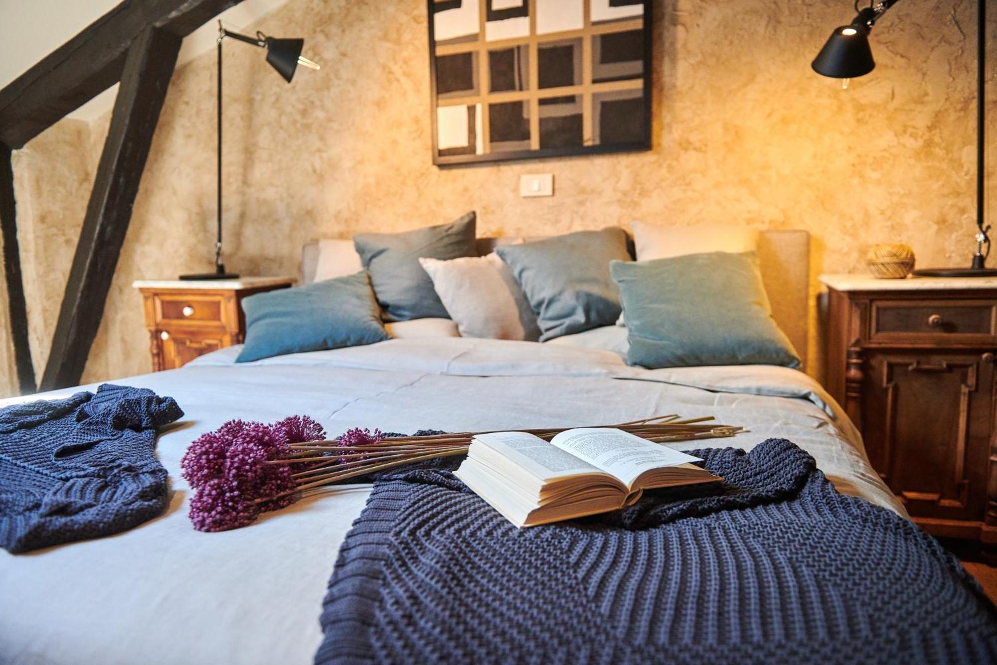 San Canzian Hotel & Residences - Small Luxury Hotels Of The World Buje Quarto foto